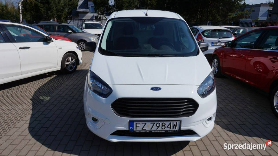 Ford Transit Courier super stan Gwarancja Zielona Góra sprzedam