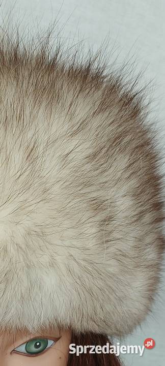 Czapka vintage ze srebrnego lisa Karczew