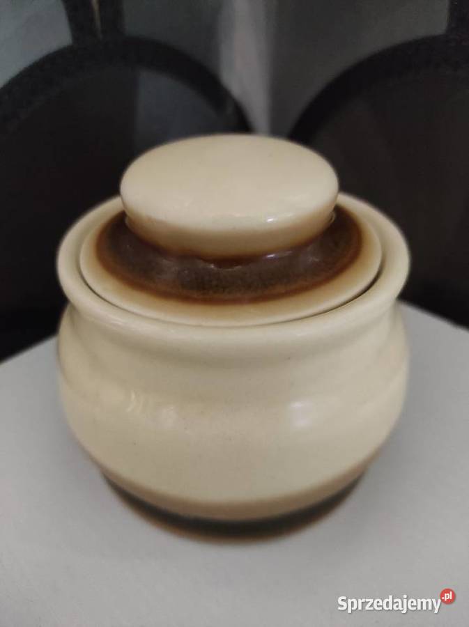Cukiernica fason Dana porcelit Pruszków PRL Nowa beżowy Białystok