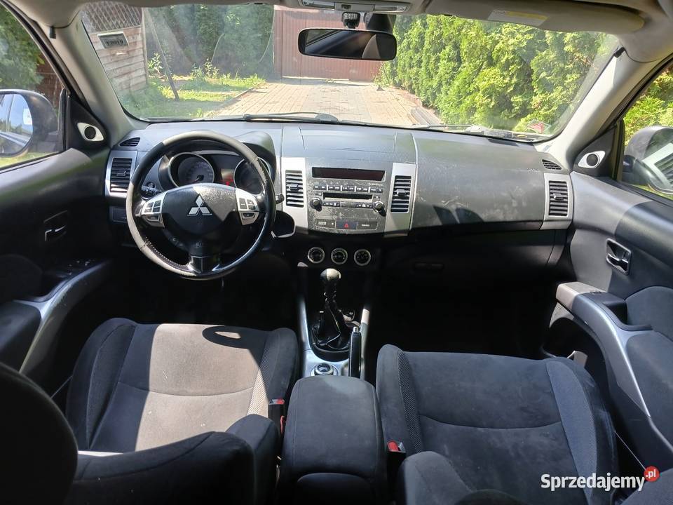 Mitsubishi outlander 22 DiD 4x4 7 osób polski Trzeszków sprzedam