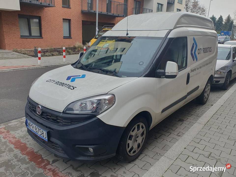 Syndyk sprzeda Fiata Doblo z 2016 r mazowieckie Warszawa