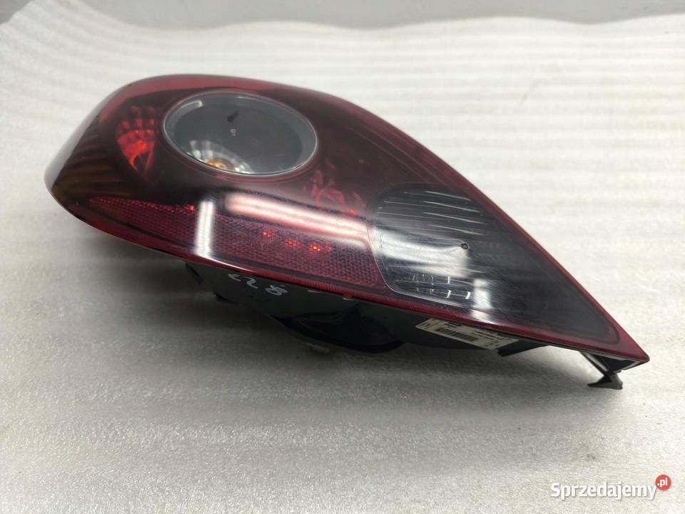 LAMPA LEWY TYŁ 3D OPEL CORSA D LIFT 13242813 sprzedam