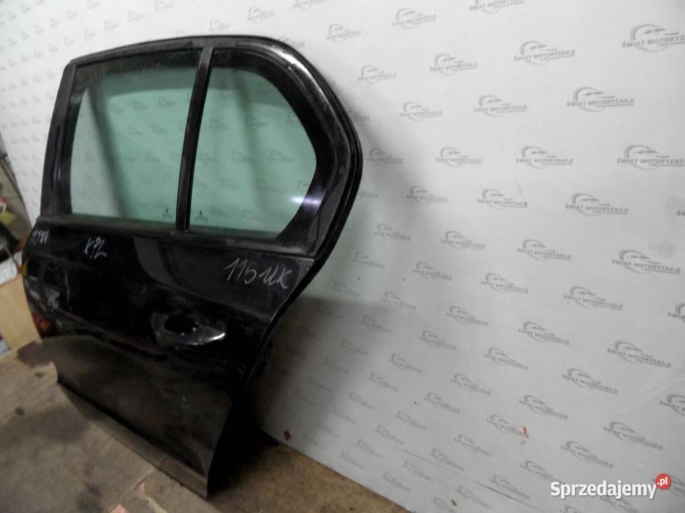 SKODA SUPERB II 11r drzwi lewy tył