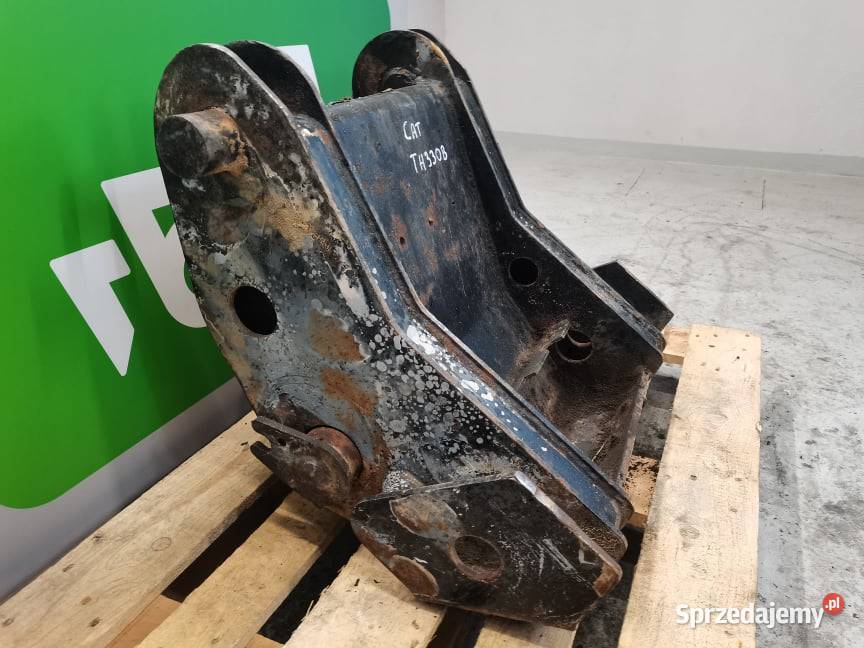 Ramka osprzętu CAT TH 330 Wilkowo