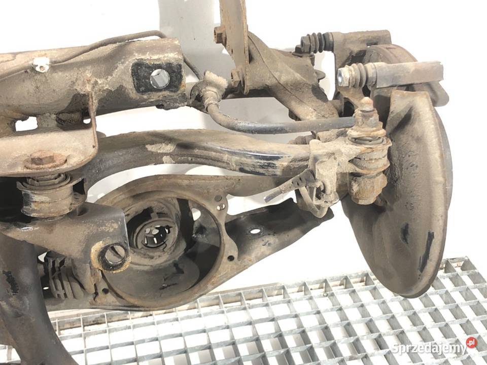 BELKA TYŁ VW GOLF VII Hatchback TYLNA osobowe