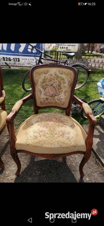 Fotel Ludwikowski tapicerowany Jasło