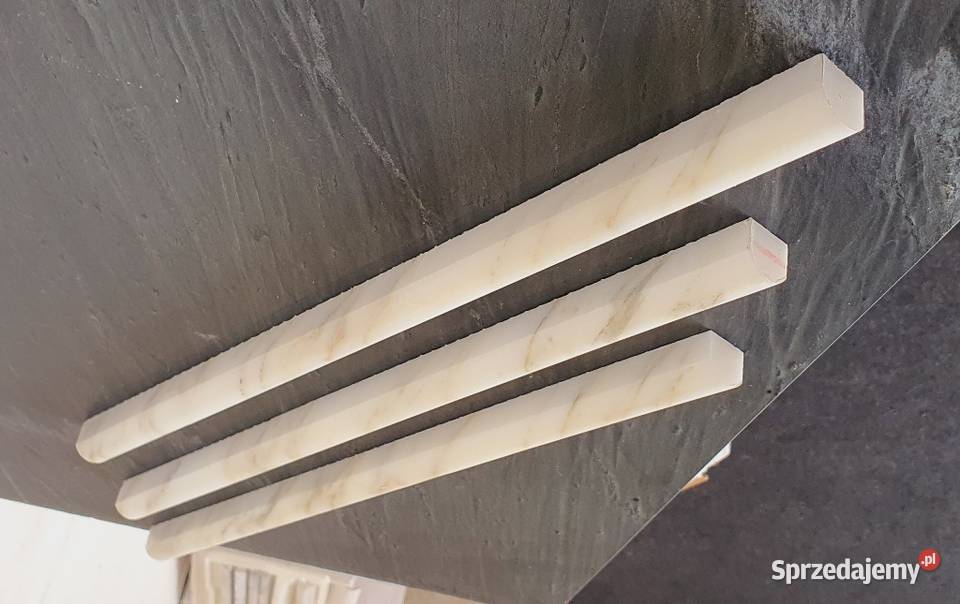 Wałek marmurowy ścienny Bianco Calacatta Gold dolnośląskie Bielawa