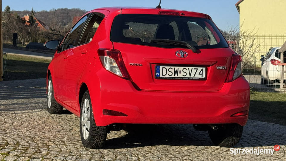 Toyota Yaris 13 Benzyna 100 SALON POLSKA 1 164000km Strzegom