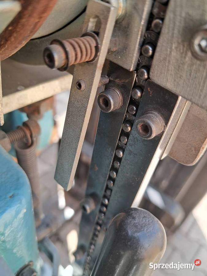 nitowarka automat do nitów dżetów zakówarka Ostrowiec Świętokrzyski