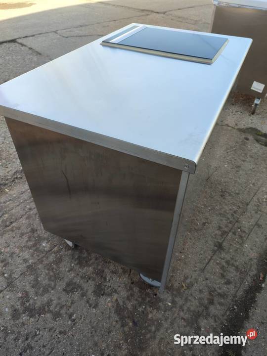 Stanowisko szafkowe otwarte z płytą grzewczą