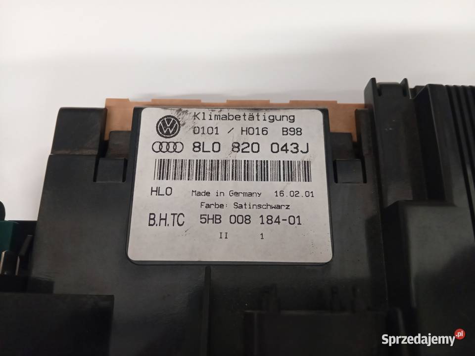 Panel nawiewu AUDI A3 8L LIFT osobowe Panele sterowania, przełączniki Gołaszyce