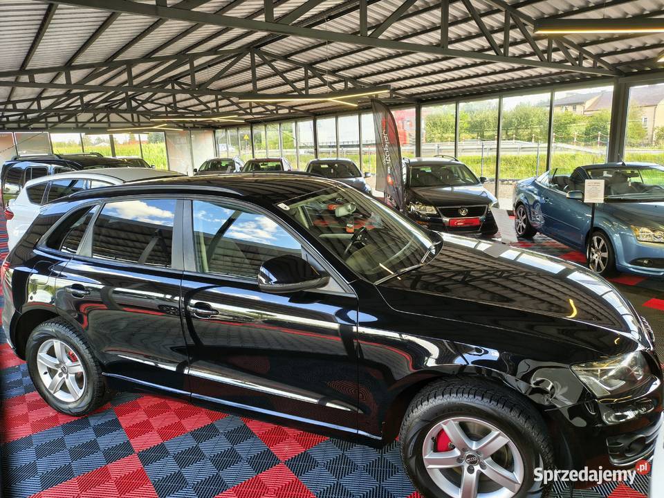 AUDI Q5 QUATRO 4x4 AUTOMAT 20 Benzyna Zadbana Zarszyn sprzedam