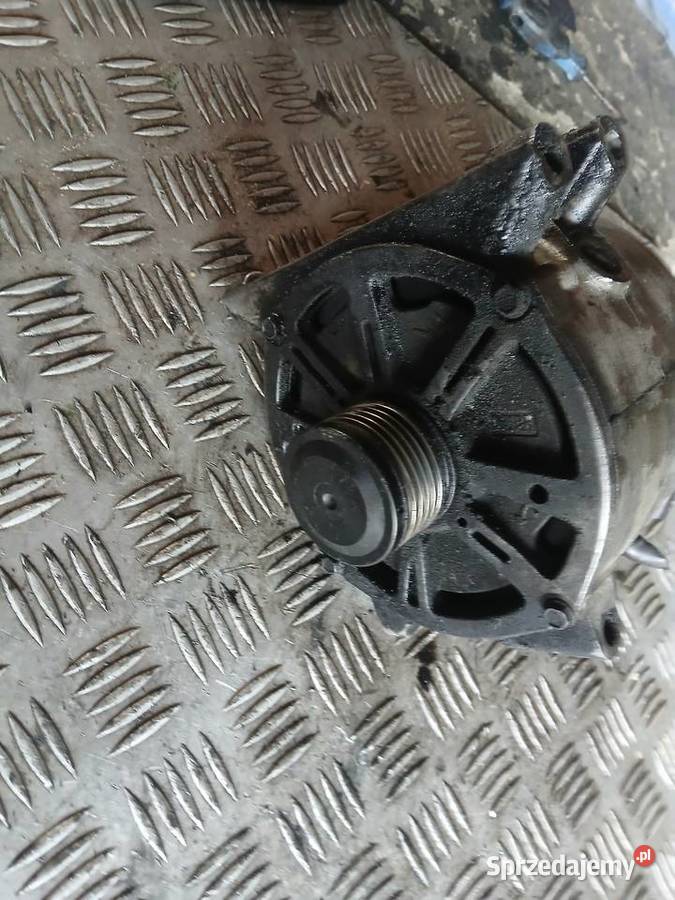 Alternator Mercedes W168 W414 17 CDI A6681540202 Radłów