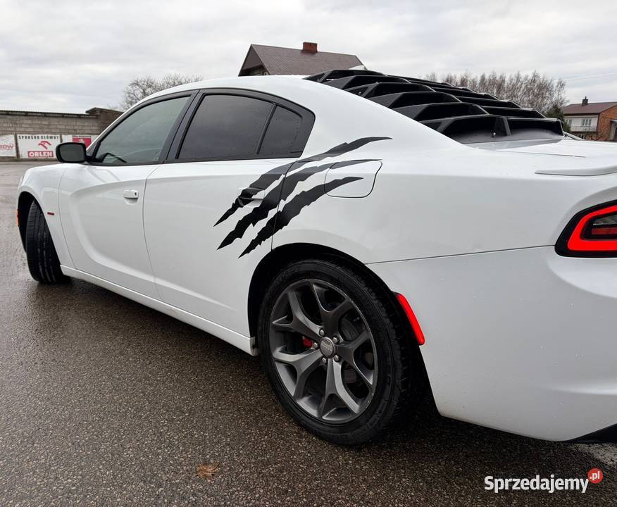 Dodge Charger 57 HEMI Rok produkcji 2015