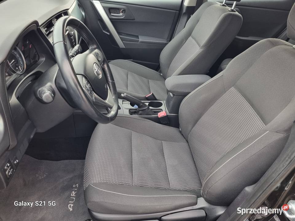 Toyota Auris HYBRYDA 18 136 nawigacja kamera alu 227000km mazowieckie Płońsk