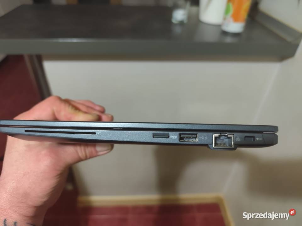 Laptop Toshiba Dynabook Ultra Szybki i5 8 rdzeni