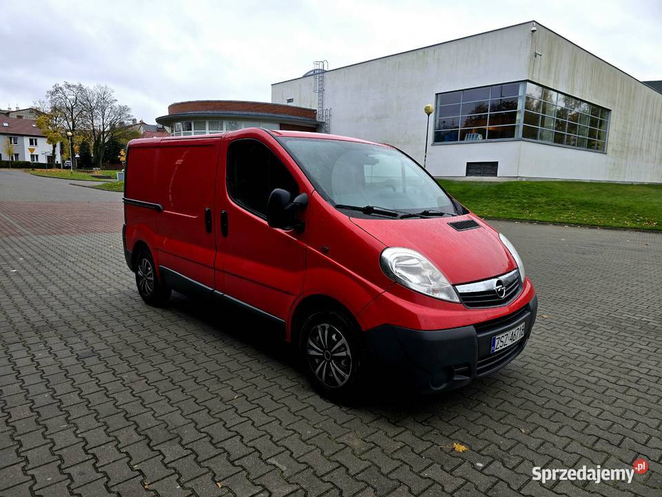 Opel Vivaro 20CDTi bezwypadkowy nieuszkodzony Szczecinek