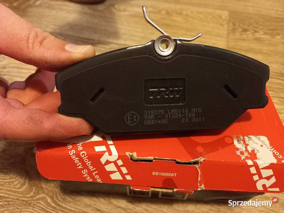 Klocki hamulcowe firmy TRW do Renault NOWE 4 osobowe Puławy