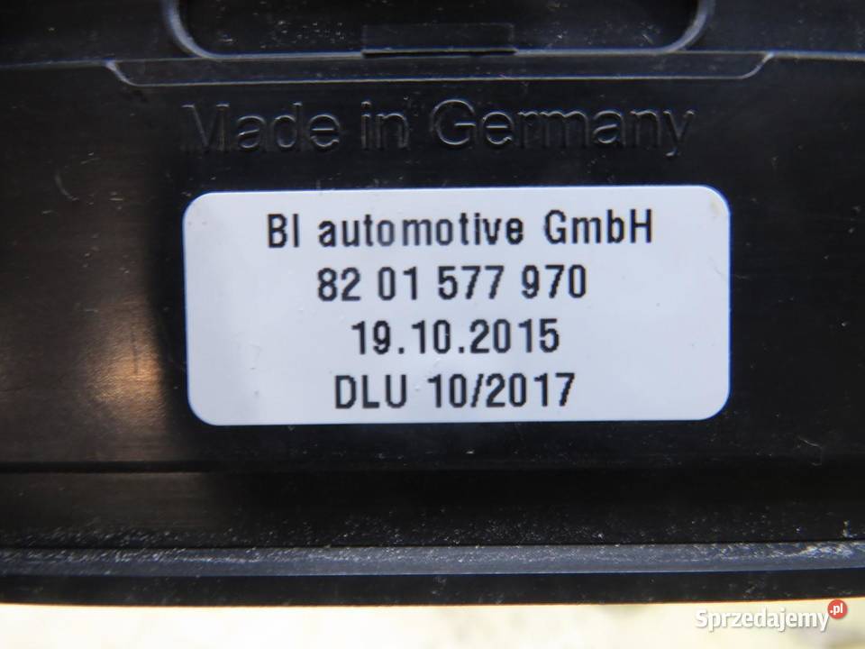 LISTWA NAKŁADKA PRAWA MEGANE IV 8201577970 sprzedam