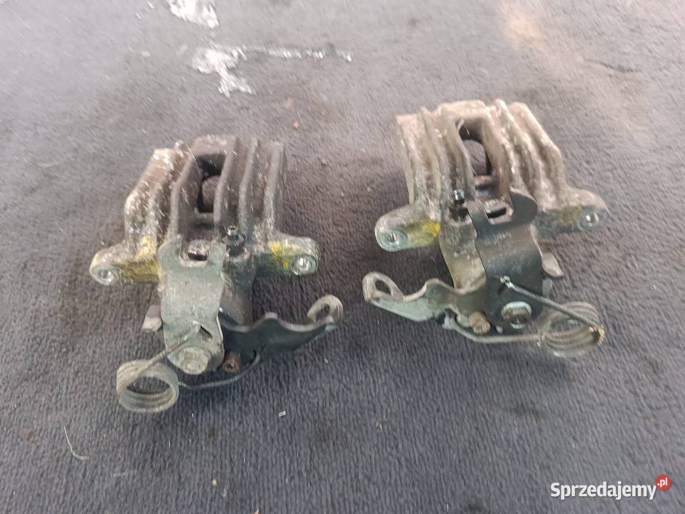 Zaciski Tył Lewy I Prawy Audi A4 B5 FL a36