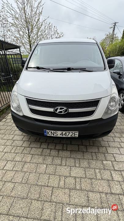 Samochód dostawczy stan Hyundai H1 zarejestrowany w Polsce