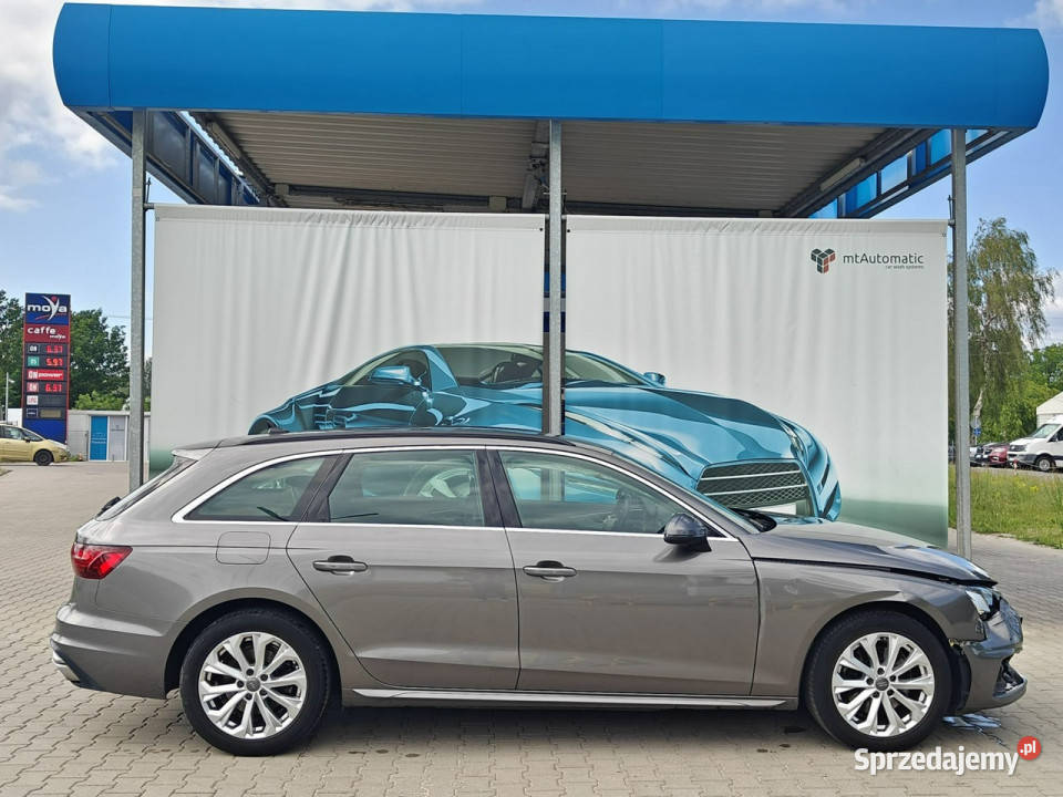 Audi A4 Avant B9 2015