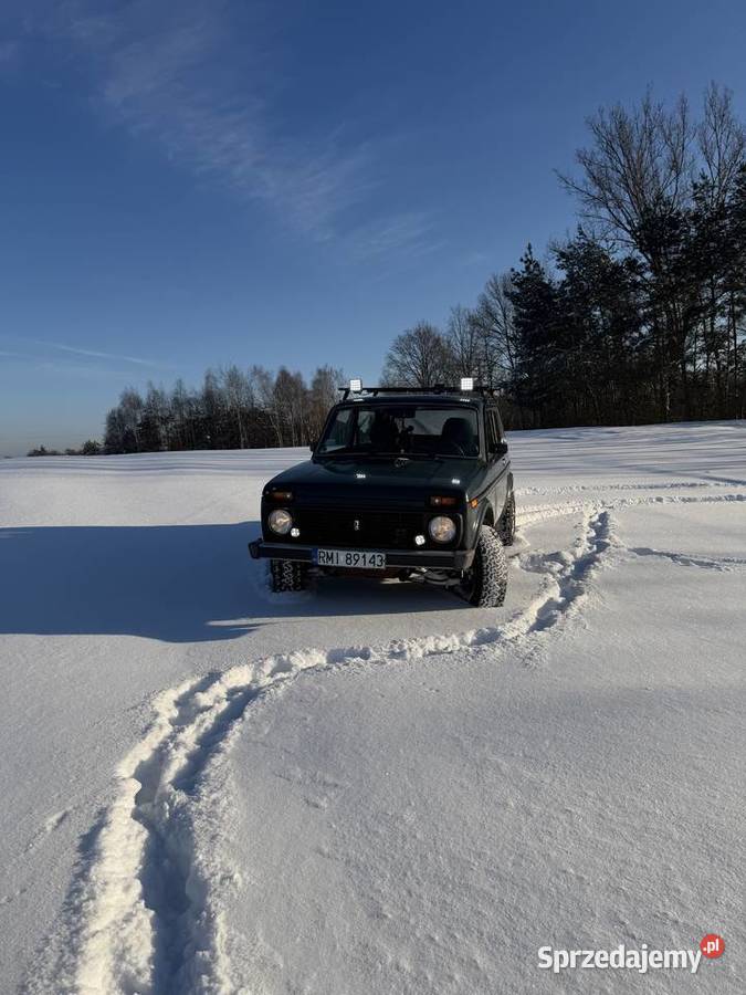 LADA NIVA nieuszkodzony Tuszyma