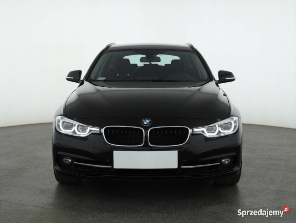BMW 3 318 i kamera cofania Seria 3 Piaseczno