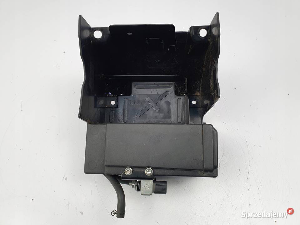 OBUDOWA AKUMULATORA OWIEWKA Kawasaki Z900 1924 Mocowania i uchwyty Chełm