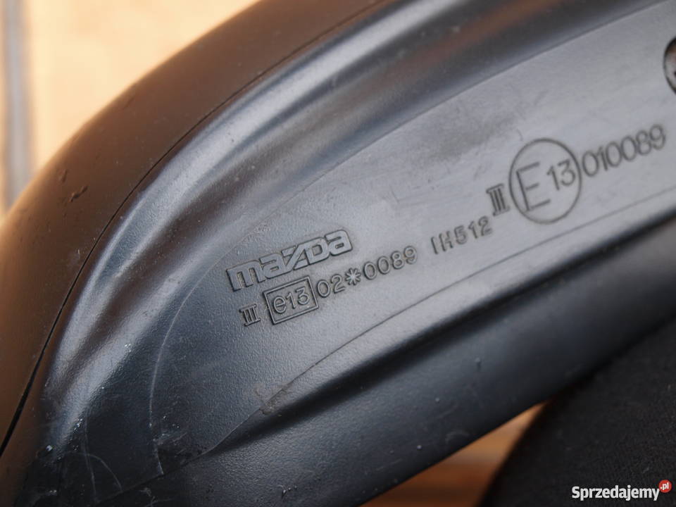 Mazda 323 F V lusterko prawe elektryczne 5 pinów lusterka zewnętrzne wielkopolskie Kalisz sprzedam