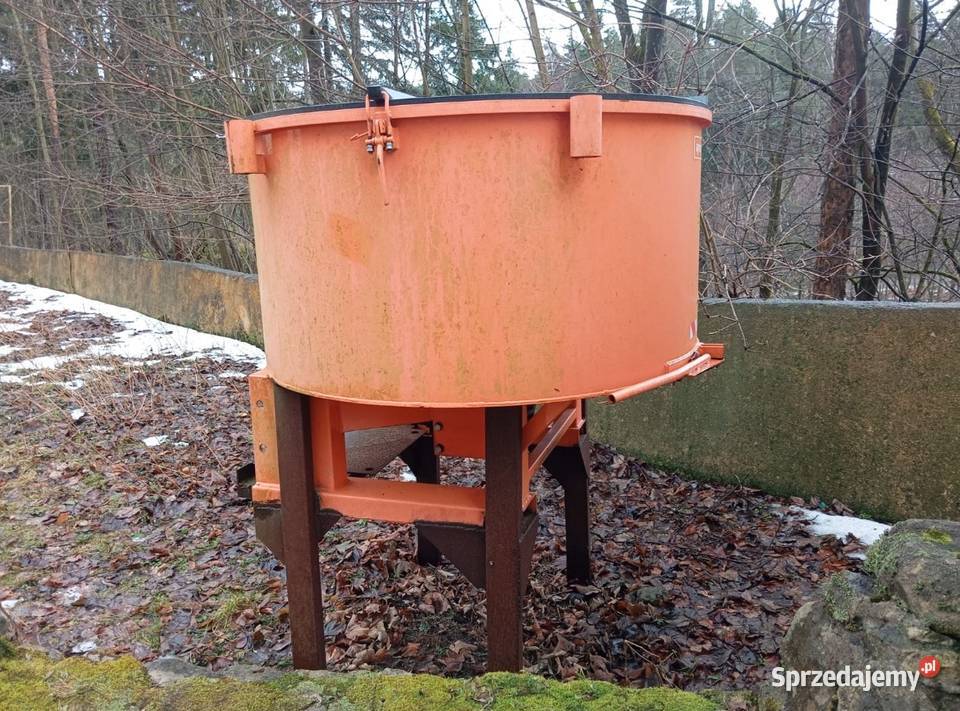 Betoniarka rolnicza mieszalnik pasz Kłodzko