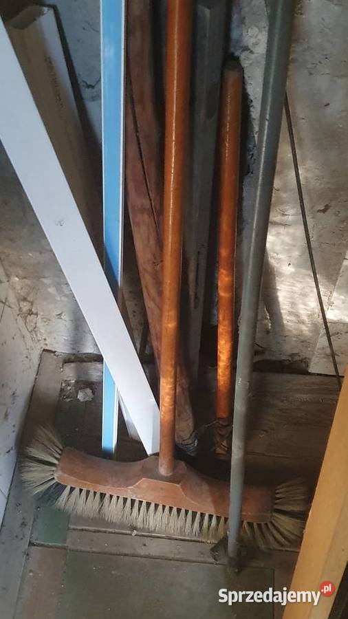 Szczotka miotła z kijem długa drewniana duża Pozostałe mazowieckie