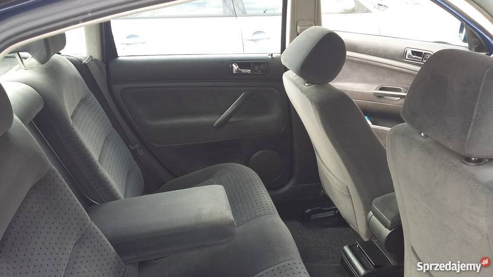 VW PASSAT B5 16 KLIMAModel 1998 Bezwypadkowy garażowany Wschowa sprzedam