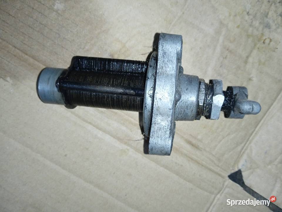 Filtr oleju do silnika s 15