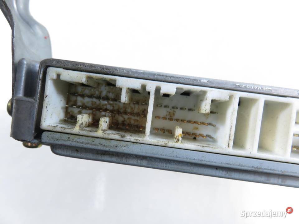 STEROWNIK TOYOTA RAV 4 II 20 D4D 8966142780 osobowe Komputery