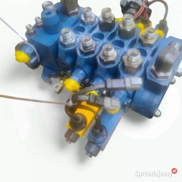 Rozdzielacz hydrauliczny A0410080242 Rexroth JCB sprzedam
