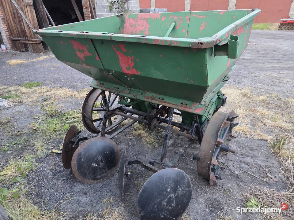 Sadzarka do ziemniaków s2111 Siewniki i sadzarki Kalisz sprzedam