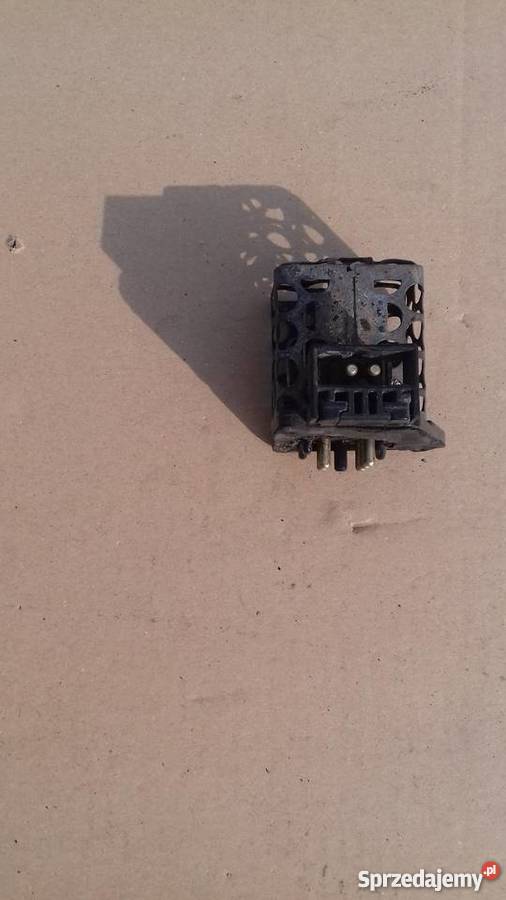 mercedes 190 rezystor Rok produkcji 1990 Ostrowiec Świętokrzyski