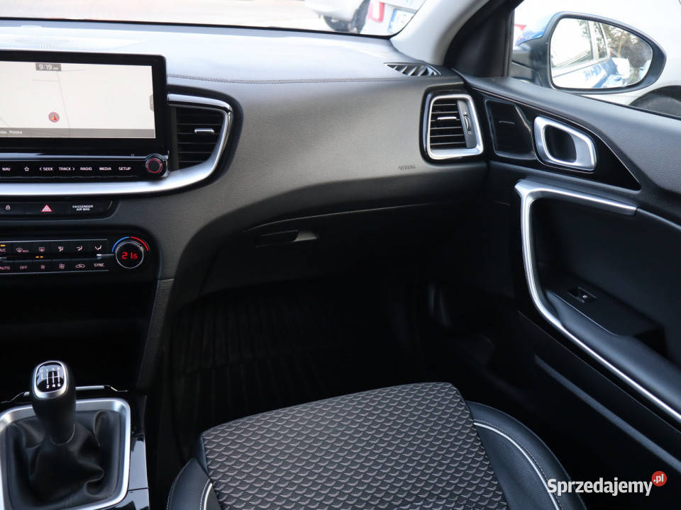 Kia XCeed 15 TGDI nieuszkodzony sprzedam