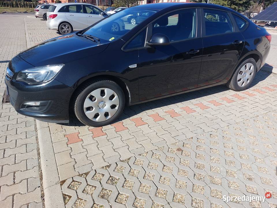 Opel Astra J 16 benzyna LPG manualna Gliwice