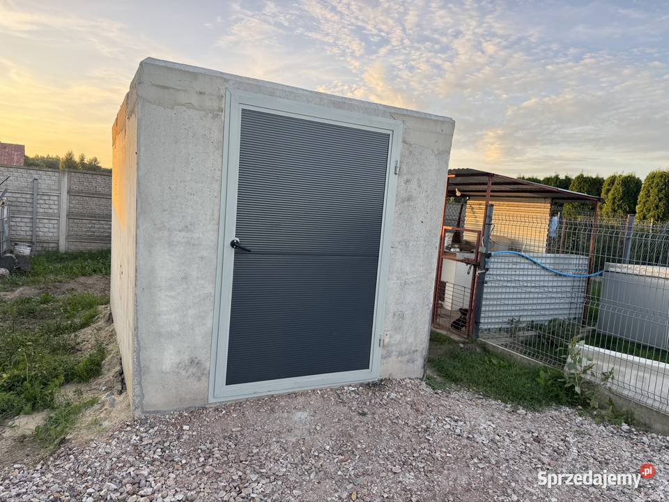 Moduł domek betonowy na rower traktorek kosiarkę