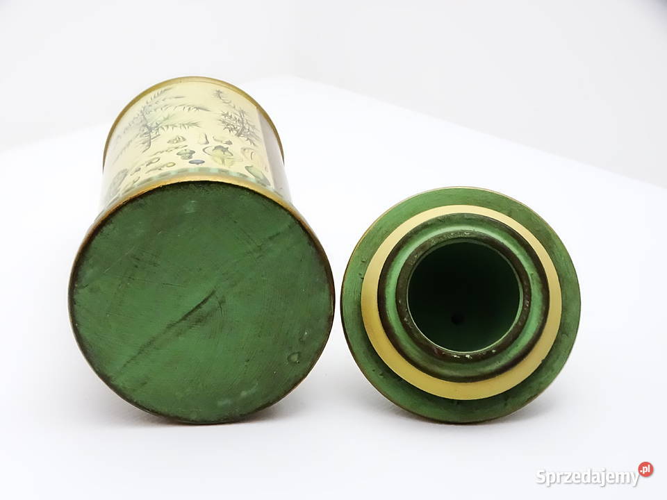 Zabytkowy pojemnik aptekarski z ilustracją Biłgoraj