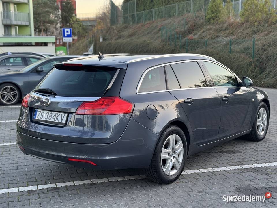 Opel Insignia 20 CDTI 2011 r Okazja Szczecin