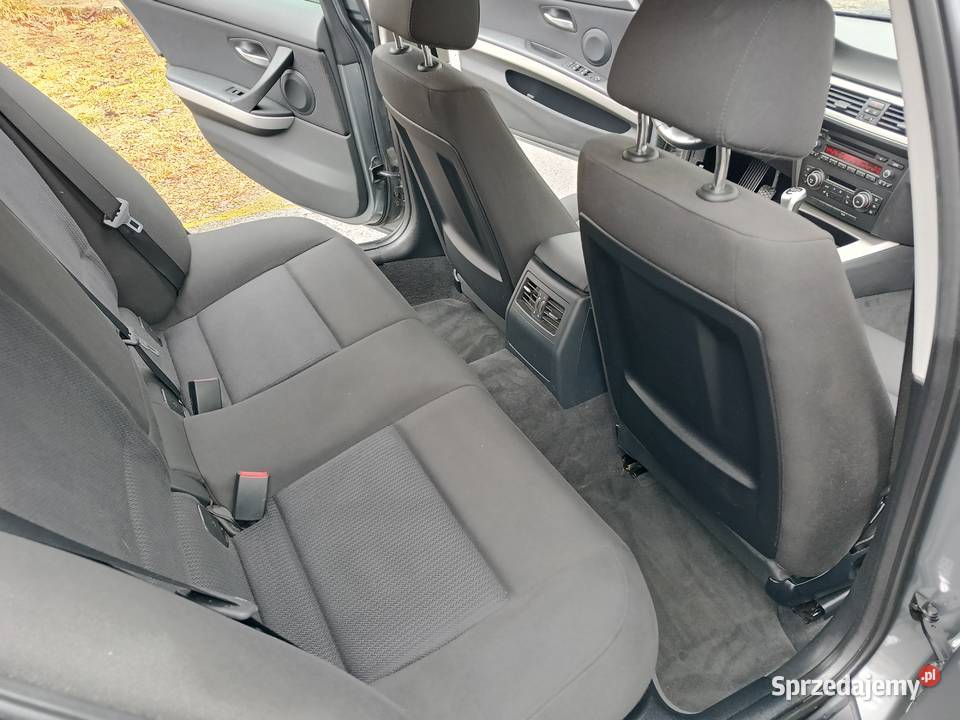 BMW e91 2010r lift 20 benzyna 160 przebiegu alu 2000cm3 BMW Paradyż