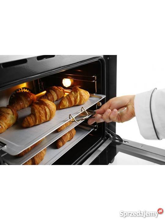 Piekarnik piec konwekcyjny z 4 blachami 300 C Częstochowa