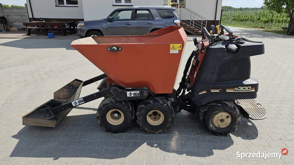 Wozidło samozaładowcze Ditch Witch R300 koparka Rok produkcji 2014 Wozidła Sochaczew
