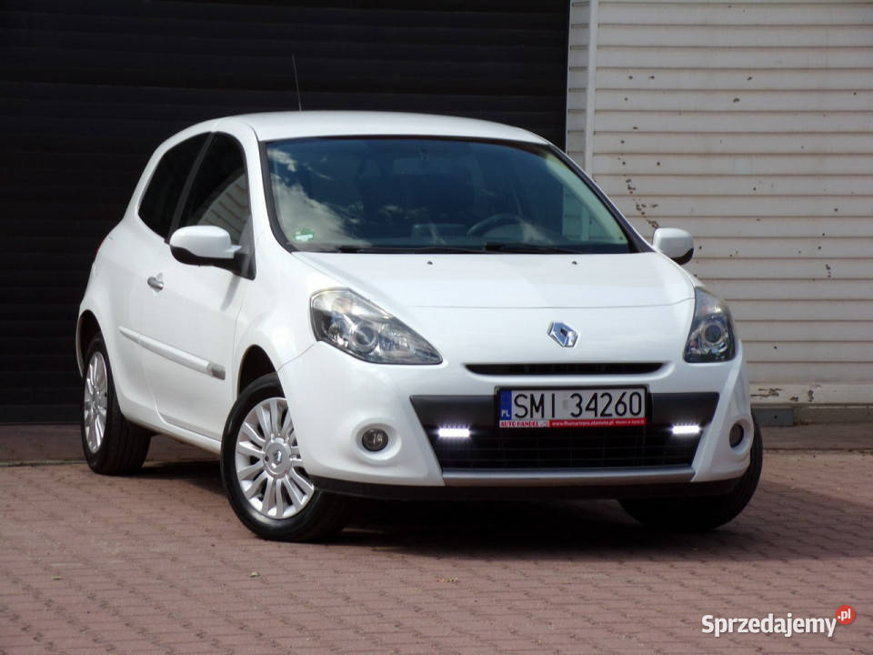 Renault Clio Navigacja Klima Gwarancja 12 75 światła przeciwmgielne Motoryzacja Mikołów
