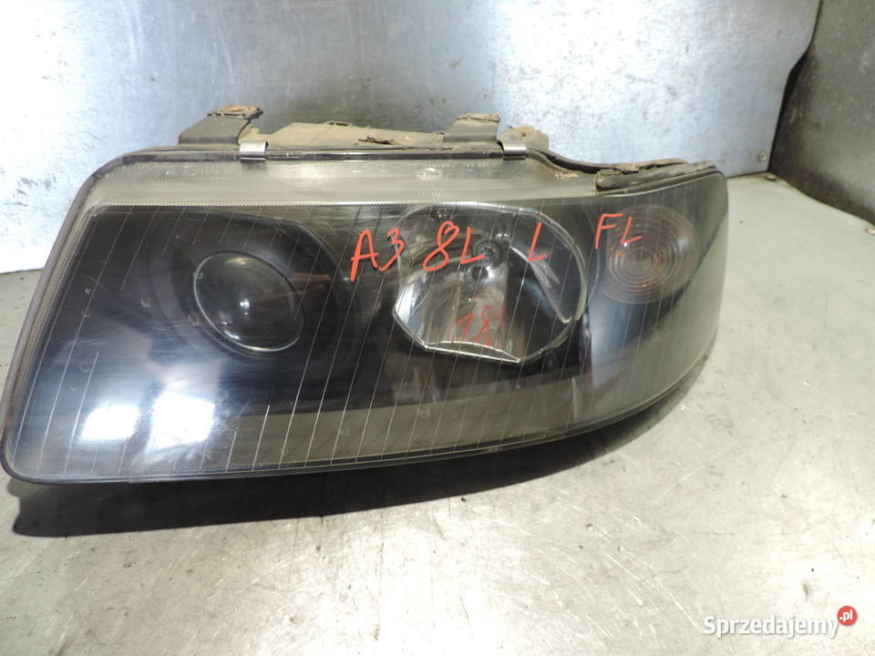 LAMPA LEWA PRZEDNIA AUDI A3 8L LIFT osobowe Nowy Sącz