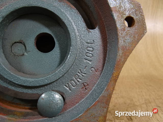 solidne obrotowe imadło YORK 100L sprawne Żary