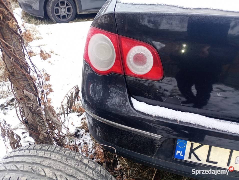 Zderzak tylny tył passat b6 czarny wrocław i Pozostałe